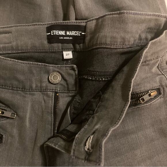 Etienne Marcel EM1036 Gray Skinny Moto Ankle Jeans with Zipper Accent Pockets-27 - Picture 8 of 15